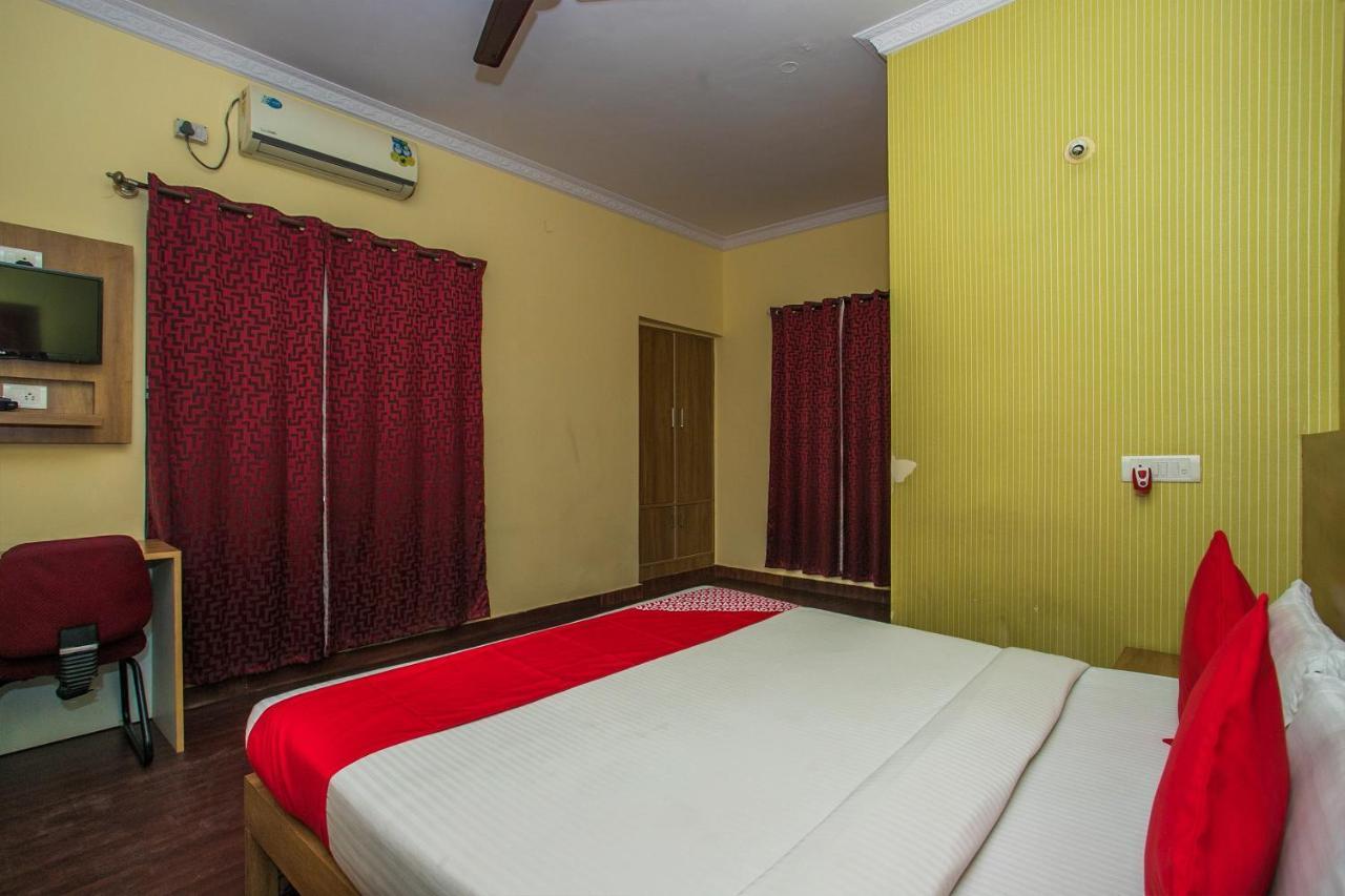 Hotel Venkat Presidency バンガロール エクステリア 写真